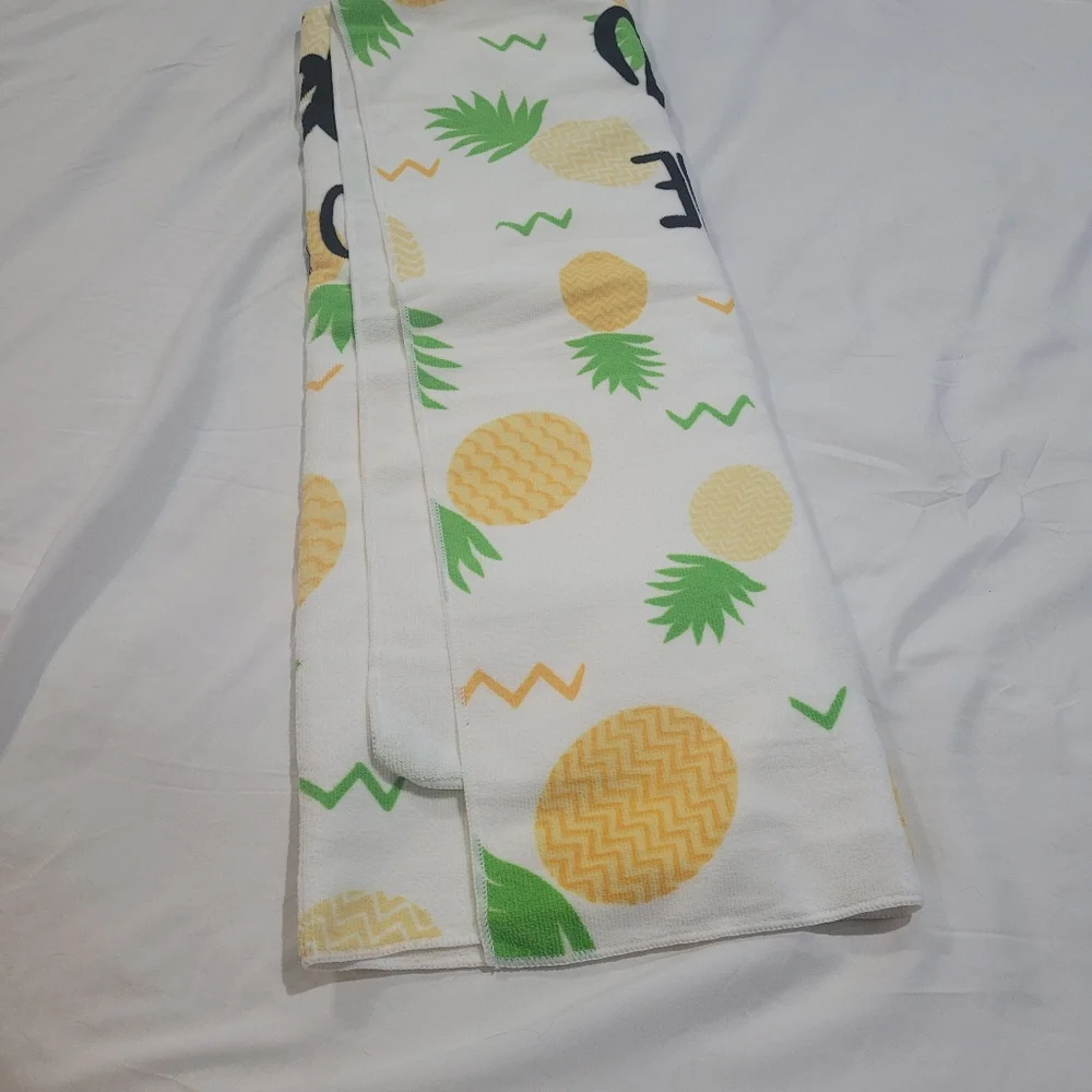 Beach Towel Pineapple Print Graphic Pina Colada 60 X 30 Pool Resort Cruise